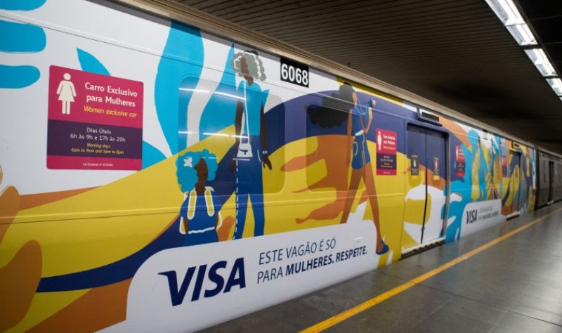 Visa e MetrôRio mudam sinalização dos carros das mulheres