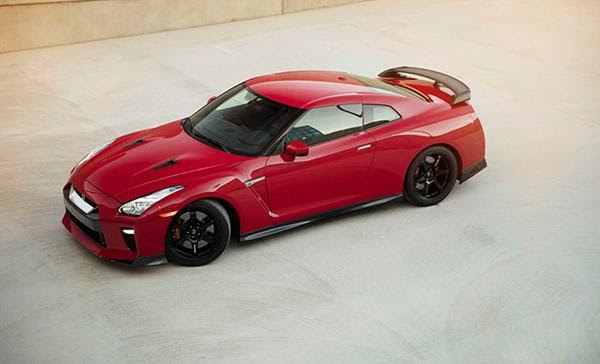 Nissan GT-R Track Edition estreia no Salão Internacional do Automóvel de Nova Iorque 2017