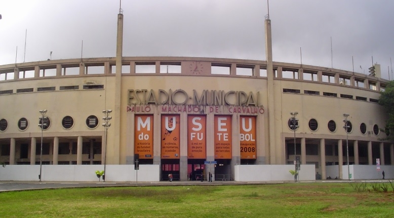 Museu do Futebol promove feira com relíquias