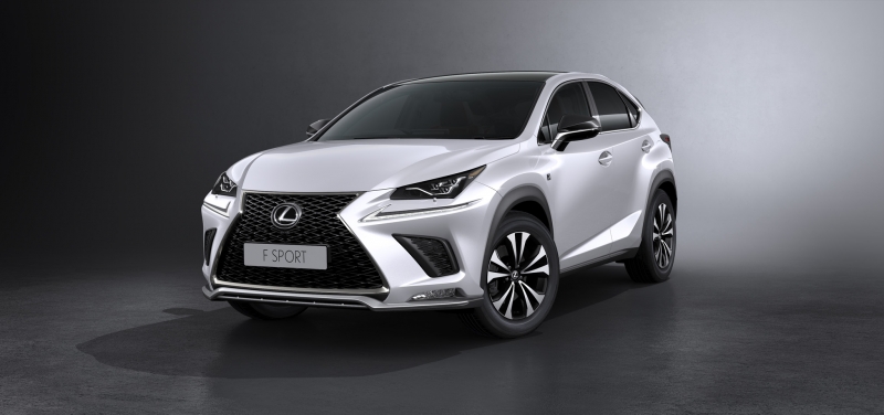 Lexus exibe SUVs de luxo no Rio Boat Show