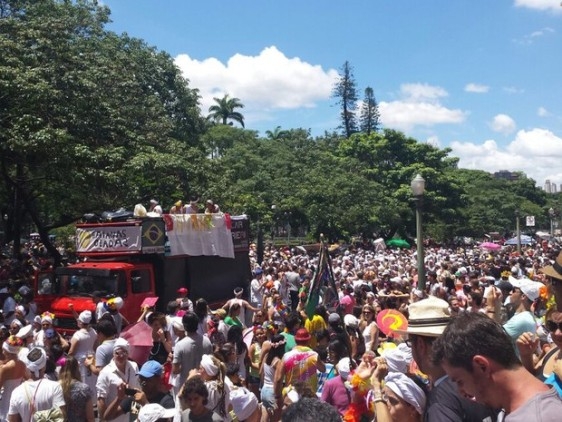 Abertas as inscrições para os blocos de rua de BH