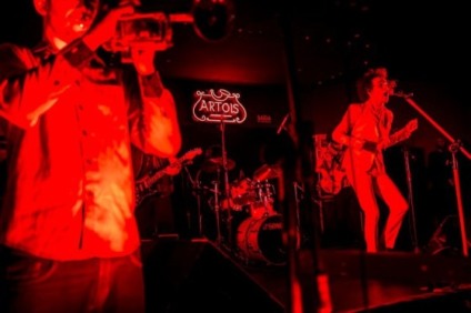 Coletivo Stella Artois arma evento artsy no Morro da Urca