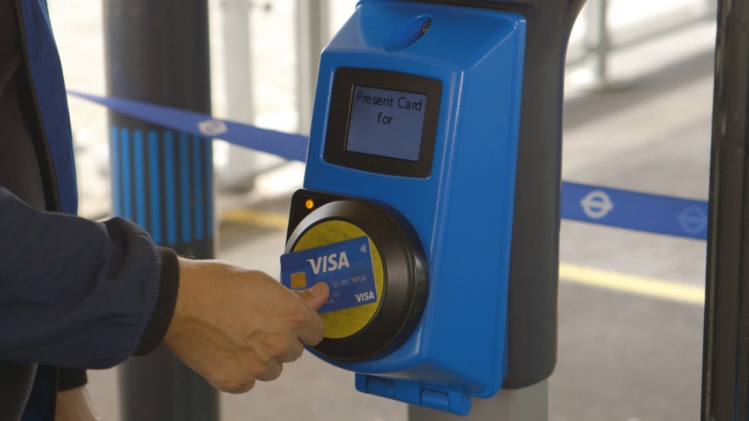 A Visa vai transformar a experiência de transporte público no mundo todo A Visa vai transformar a experiência de transporte público no mundo todo