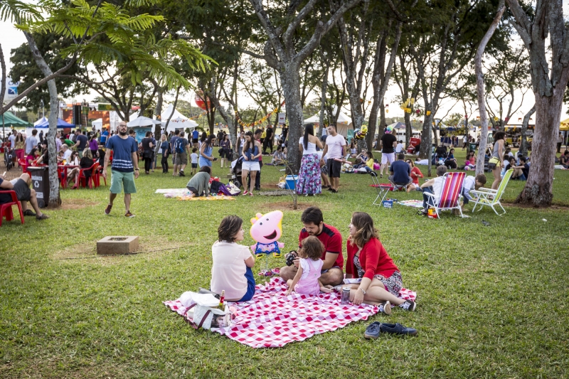 Picnik agita aniversário de 58 anos de Brasília