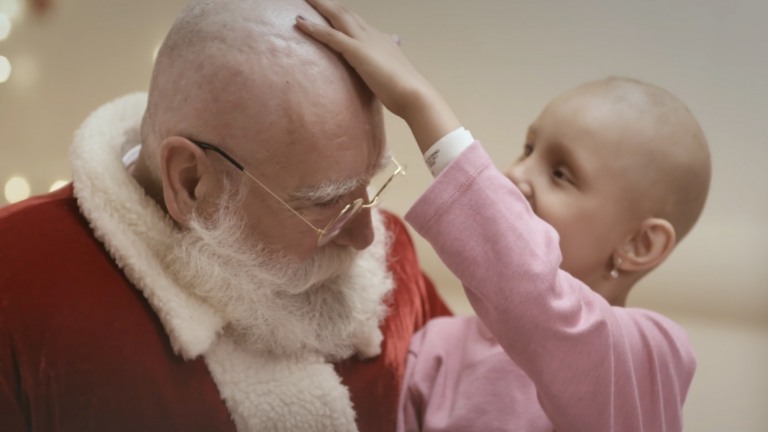 Papai Noel fica careca nesse Natal