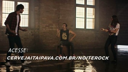 Cerveja leva fãs de rock para shows internacionais no Brasil