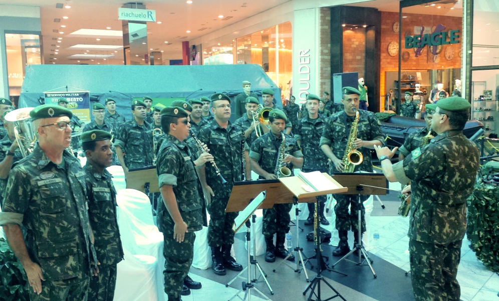 Neumarkt traz apresentação da Banda do 23º BI em homenagem ao Dia do Soldado