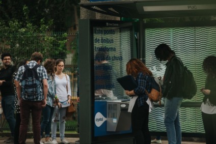 Outdoor da Crystal transforma chuva em água potável