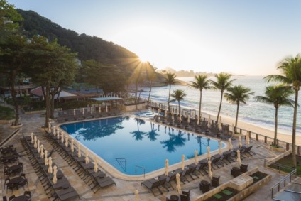 Feijoada Carnaval no Sheraton Grand Rio com bateria da Beija-Flor