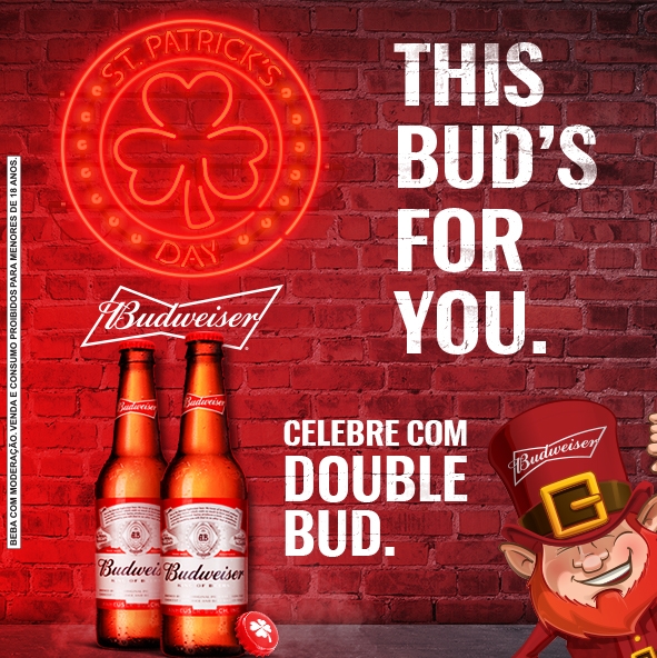 Attach celebra St. Patricks Day com Budweiser