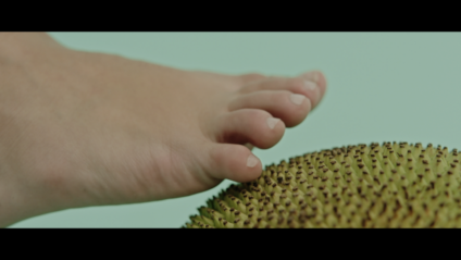 Em nova campanha "pé na jaca", H2O mostra como ser leve sem perder o sabor