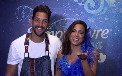 Sempre Livre transforma Anitta na Eva do Carnaval de Salvador