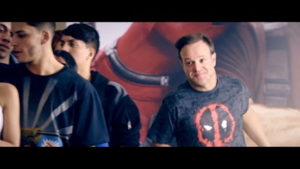 Fox Film apresenta Rubinho Barrichello como Garoto propaganda