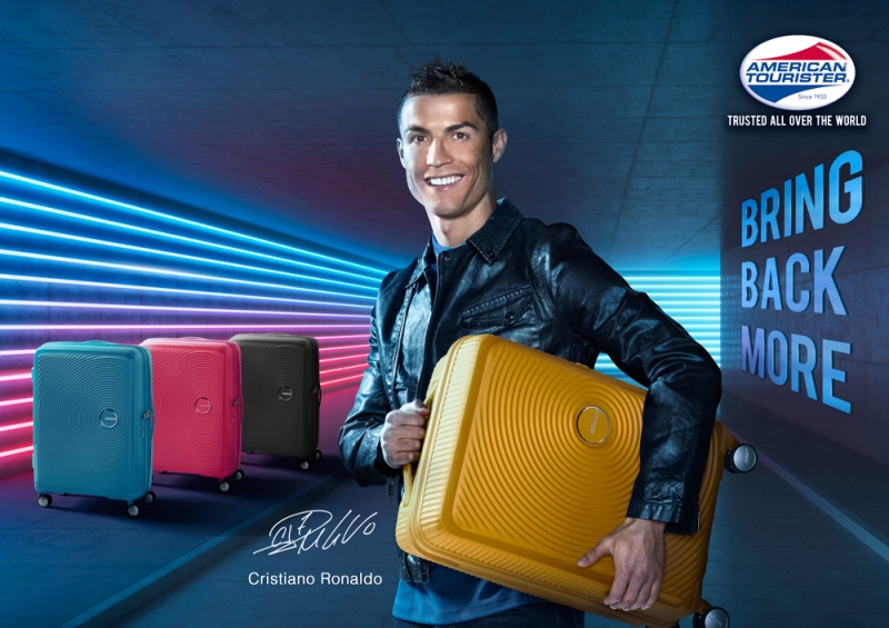 CR7 é o novo embaixador da American Tourister