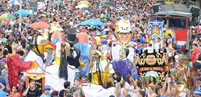 Frevo e samba se únem no Galinho de Brasília