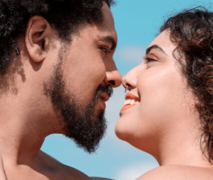 Simple Organic espalha amor a favor da liberdade