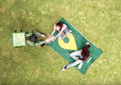 McDonald's inova com toalha de piquenique