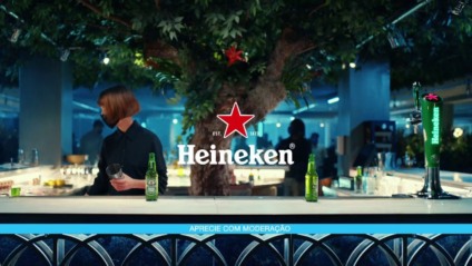 Heineken coloca no ar 'Back to the bars'