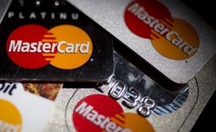 MasterCard vai permitir que trans escolham nome no cartão