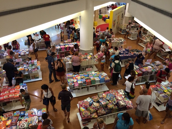 Center Shopping promove Feira de Livros 