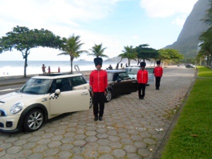 Mini aposta em ação de guerrilha nas ruas do RJ