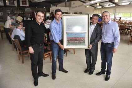 Grupo RBS comemora conquista histórica do JEC
