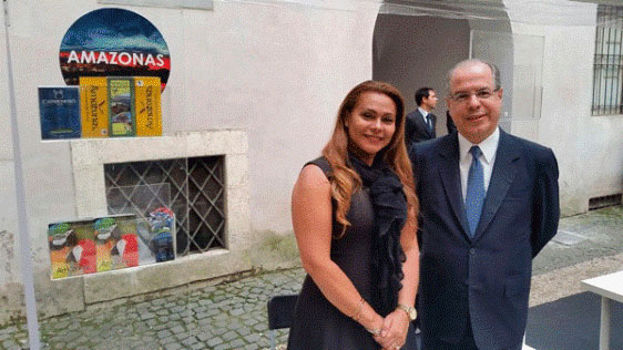 Representantes do Amazonastur em Roma.