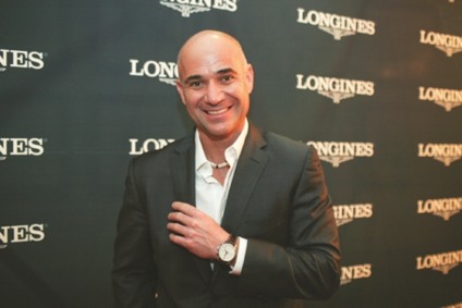 Longines cria ação que arrecada para a Fundação Agassi