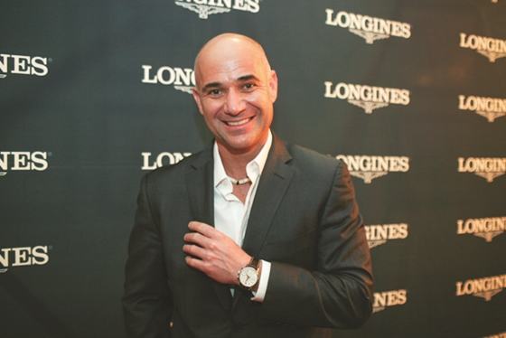 Longines cria ação que arrecada para a Fundação Agassi