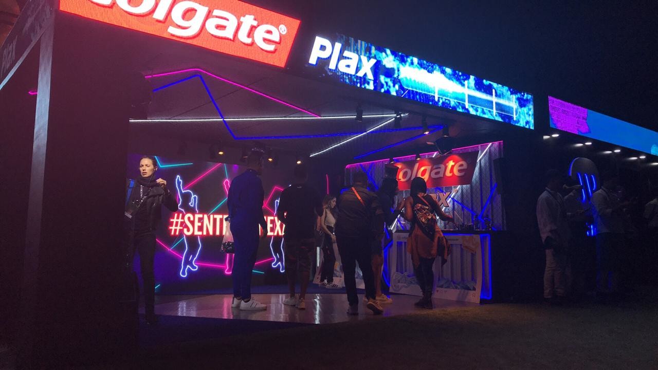 ativação da colgate no rock in rio