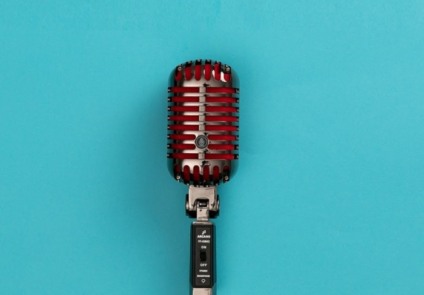 Fini aposta em podcasts e anuncia o Finicast