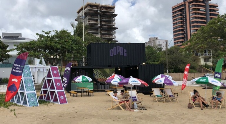 Arena Verão Copag leva jogos e campeonatos ao carnaval do Litoral Catarinense