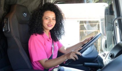As estradas falam e a Mercedes-Benz ouve