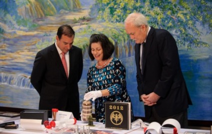 Bacardi enterra cápsula do tempo para abrir em 2062