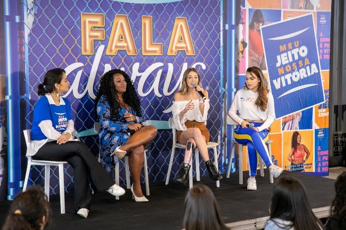 Bate-papo com Tia Má, Paola Antonini e Tay Smith