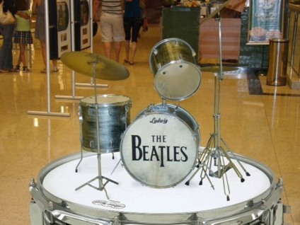 Praia da Costa e Mestre Álvaro recebem a Expo BeatleFest