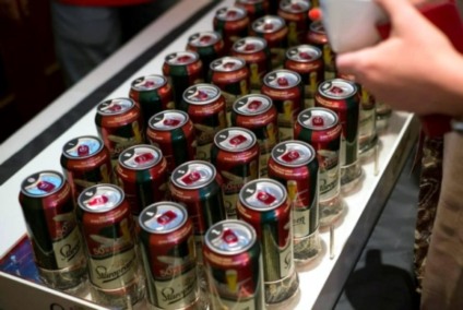 Empresa usa 'teclado de cerveja' em Conferência na Romênia