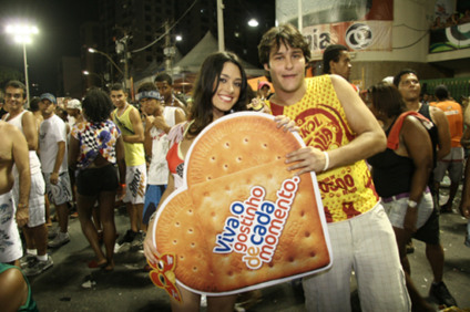 Plural conquista novas contas e comemora sucesso