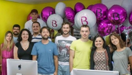 O Boticário celebra sucesso e agradece equipe com presente