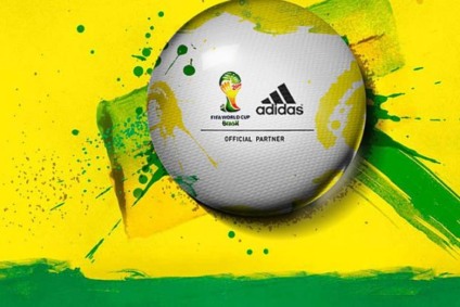 Adidas antecipa lançamento de bola da Copa