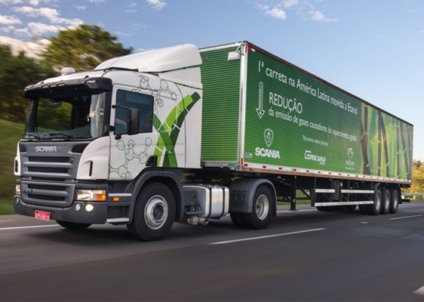 Natura investe em sustentabilidade com caminhão a etanol Natura investe em sustentabilidade com caminhão a etanol