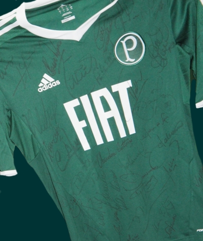 ADD realiza leilão com camisa do Palmeiras