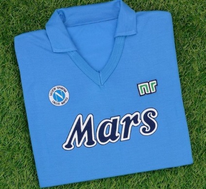 Napoli renova com a Mars rumo ao 31º ano de patrocínio