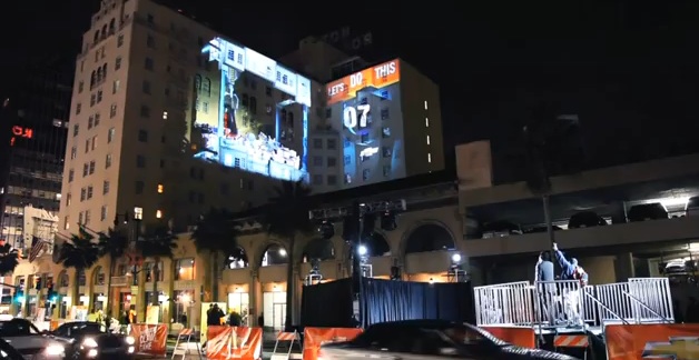 Videomapping com game e brindes em Hollywood