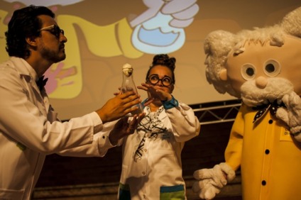 Ciência e chocolate na Páscoa Divertida no Caxias