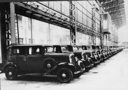 E se o Facebook existisse depois da criação da Citroën?