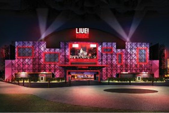 Suspensa obra da XYZ no Jockey Clube