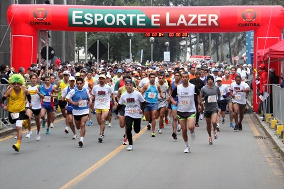 Curitiba recebe terceira etapa do Circuito de Corridas de Rua