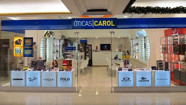 Marcelo Novaes é o embaixador da Óticas Carol