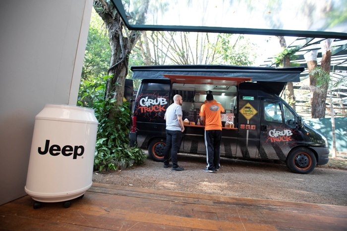 Jeep celebra "Dia 4x4" com ações de live marketing